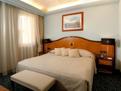 Hotel More