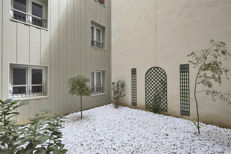 Hotel Kyriad Paris 18 - Porte de Clignancourt - Montmartre