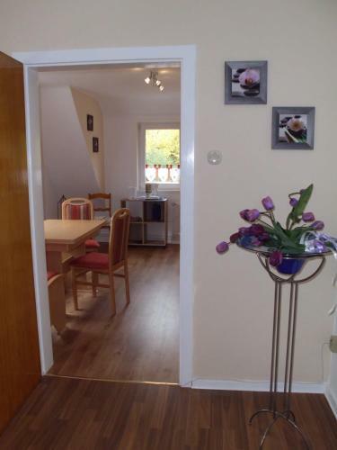 Apartamento Ferienwohnung "am Wiedatal"