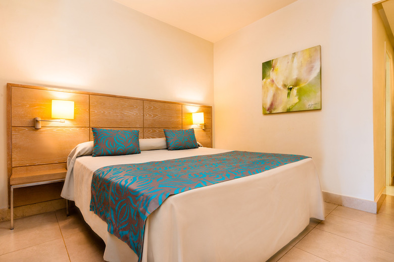 Kn Hotel Arenas Del Mar Adults Only