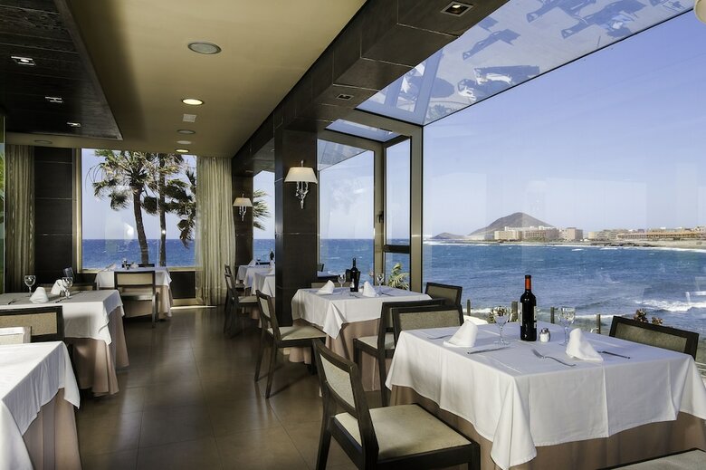 Kn Hotel Arenas Del Mar Adults Only