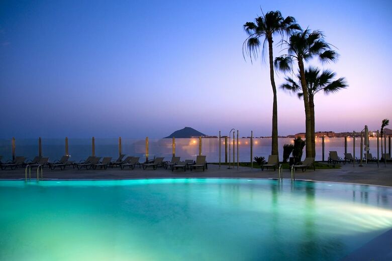 Kn Hotel Arenas Del Mar Adults Only