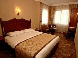 Lady Diana Hotel
