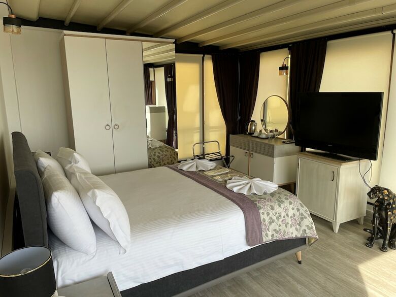 Arena Hotel
