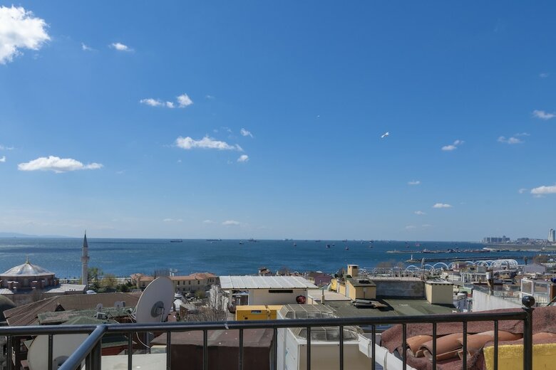Arena Hotel