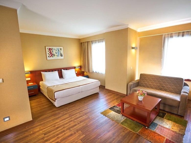 Hotel Feronya