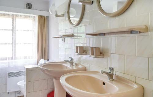 Holiday Home Horn� L�nov