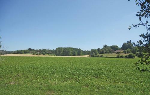 Holiday Home Moulin Cacaud N-609