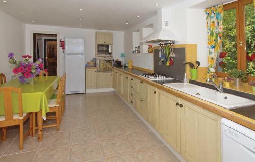 Holiday Home Moulin Cacaud N-609