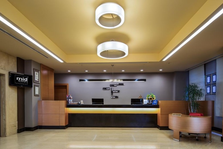 Midtown Hotel