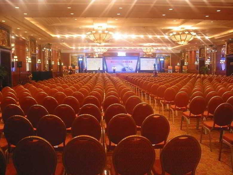 Loong Palace Hotel And Resort