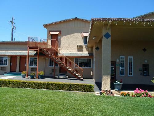 Motel Economy Inn Morgan Hill