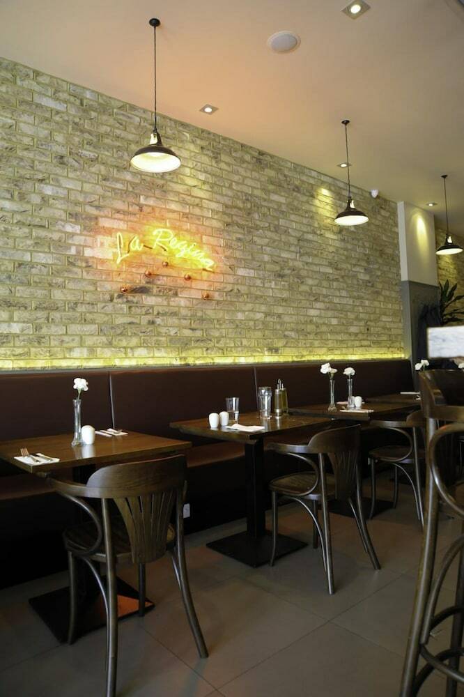 Kings Cross Inn Hotel