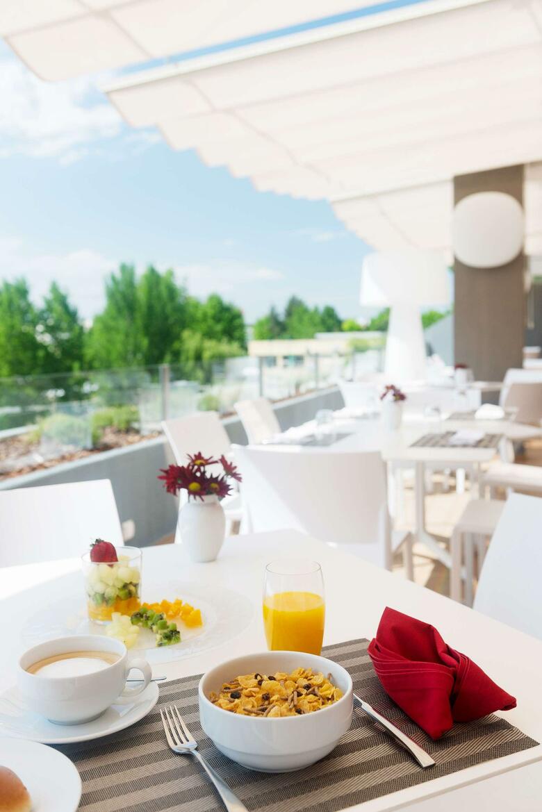 Hotel Coimbra Aeminium, Affiliated By Meli�