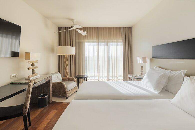 Vilamoura Beach Hotel