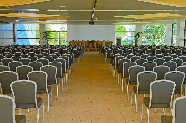 Vilamoura Beach Hotel