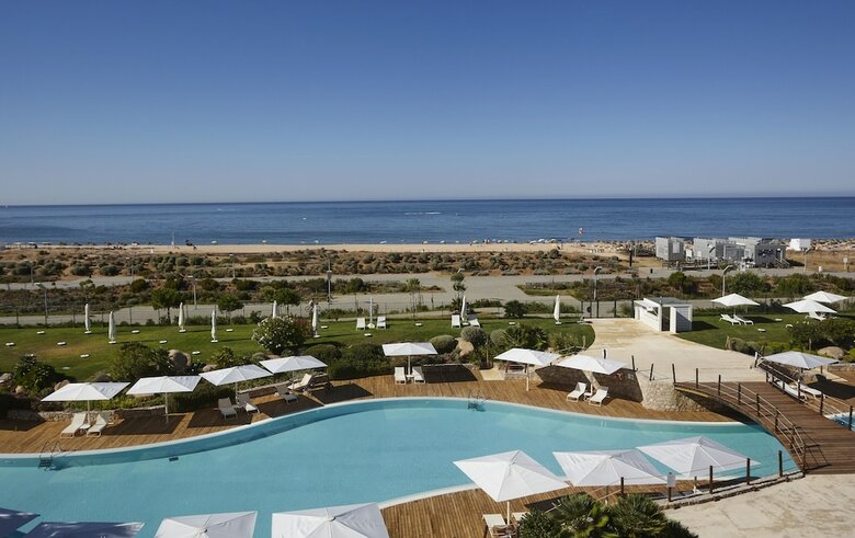 Vilamoura Beach Hotel