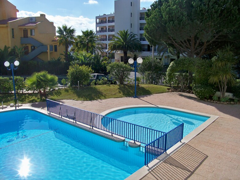 Rio Apartments
