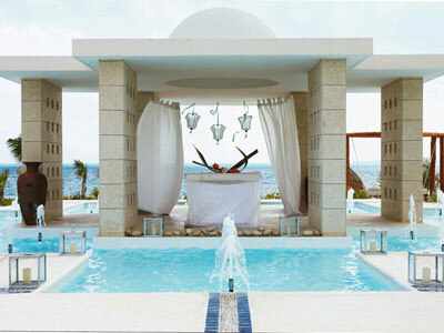 Hotel Excellence Playa Mujeres