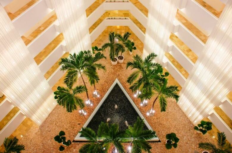 Hotel Le Blanc Spa Resort All Inclusive Adults Only