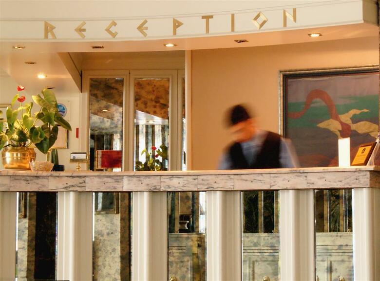 Best Western Ilisia Hotel