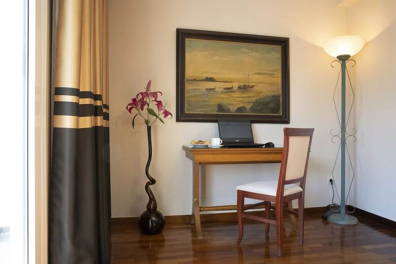 Best Western Ilisia Hotel