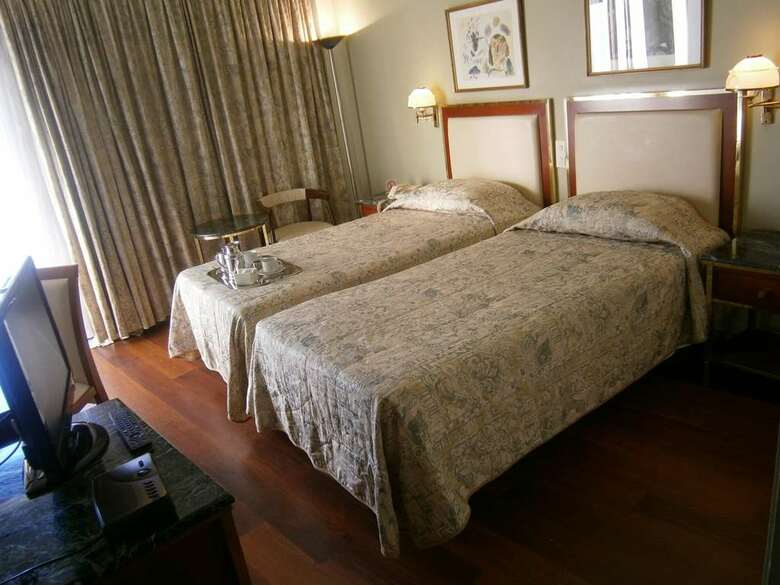 Best Western Ilisia Hotel