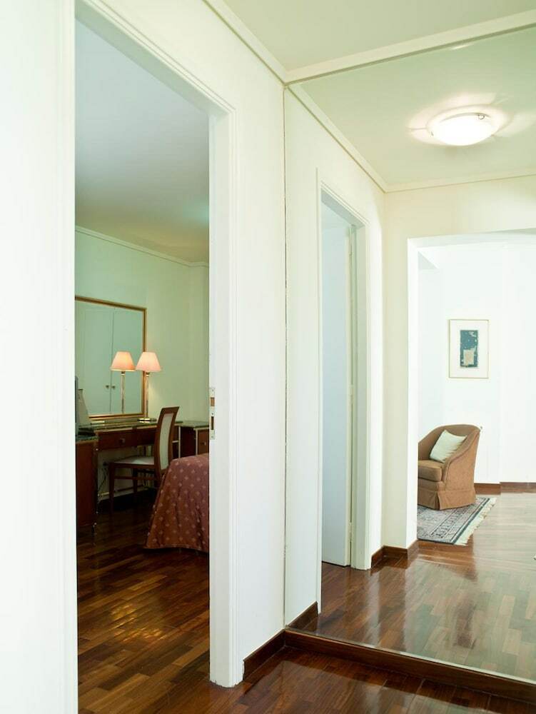 Best Western Ilisia Hotel