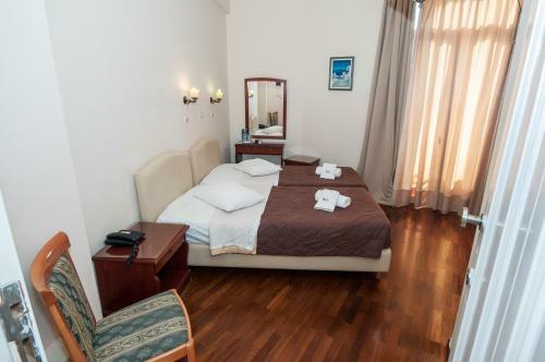 Hotel Cecil