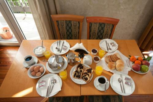 Hotel Cecil