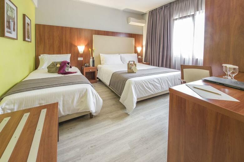 Hotel Polis Grand