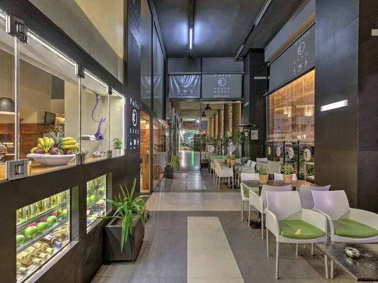 Hotel Polis Grand