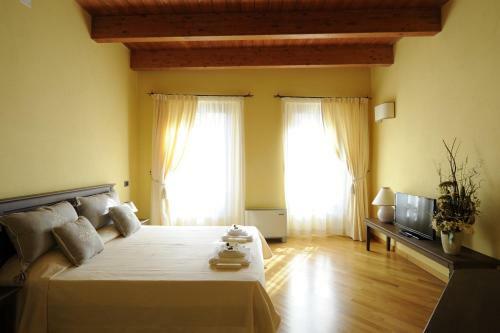 Hostal Piazza Azuni 18