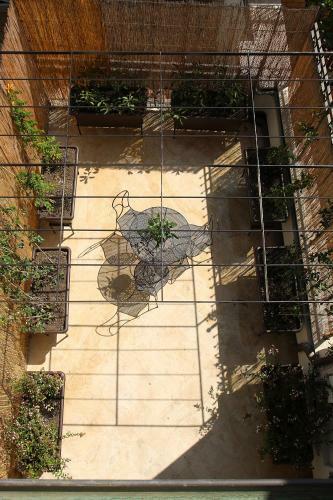B&B Catillo
