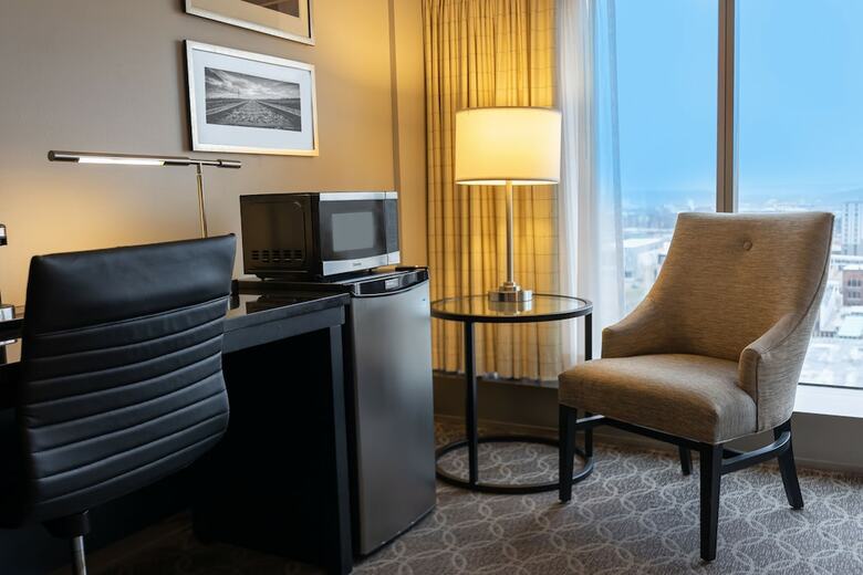 Doubletree By Hilton Hotel Cedar Rapids Convention Complex