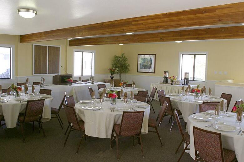 Hotel Pismo Lighthouse Suites