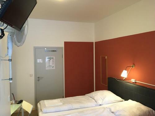 Hostal G�stehaus Kaiserpassage- Ihr Cityhostel