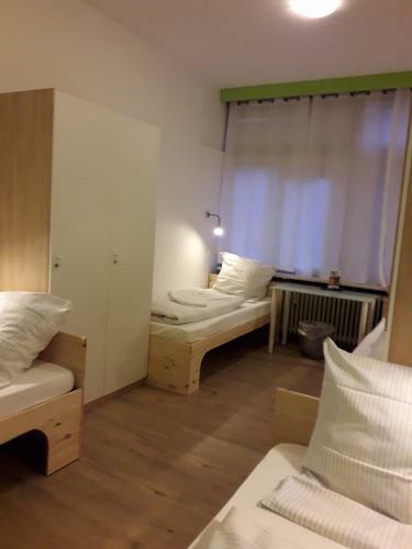 Hostal G�stehaus Kaiserpassage- Ihr Cityhostel