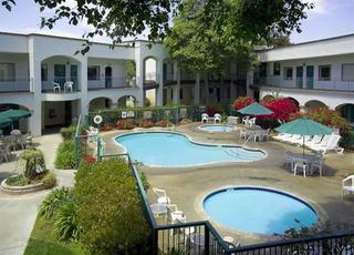 Hotel Oxford Suites Pismo Beach
