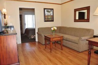 Hotel Oxford Suites Pismo Beach