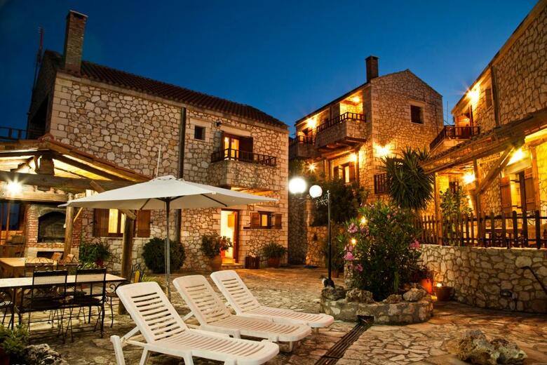 Tsivaras Villas