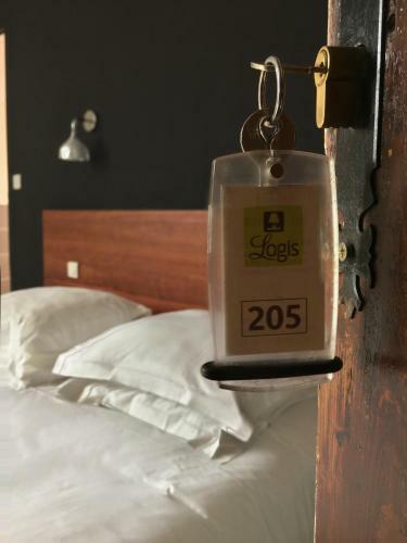 Hotel H�tel De France - Restaurant L'insolite