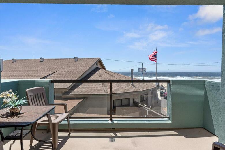 Hotel Beach House Inn & Suites