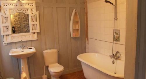Bed & Breakfast Chambres D'h�tes Le Ch�teau Des Requ�tes