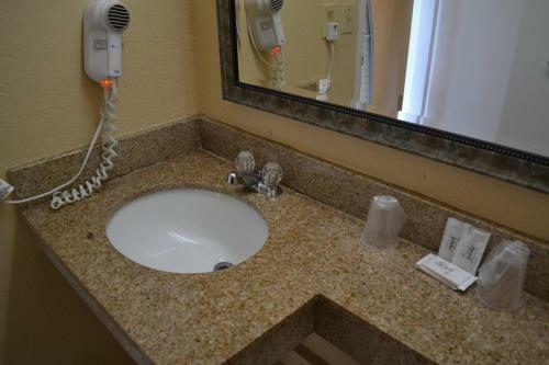 Motel Americas Best Value Inn Smithfield
