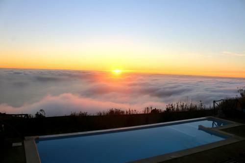Hostal Madeira Native Motion Guest House
