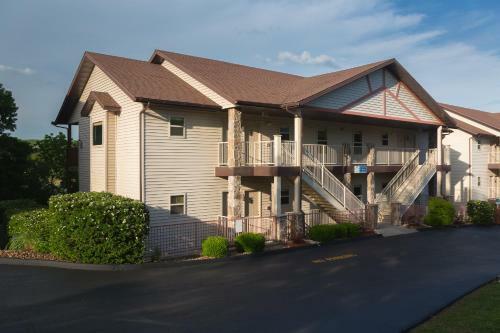 Hotel Branson Yacht Club