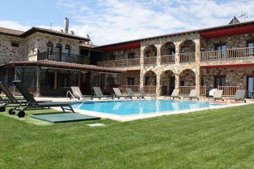 Hostal Monastiri Guesthouse