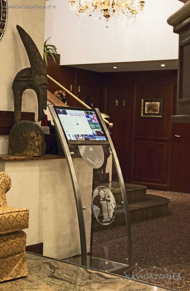 Hotel Bristol