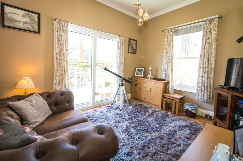 Victoria House B&B